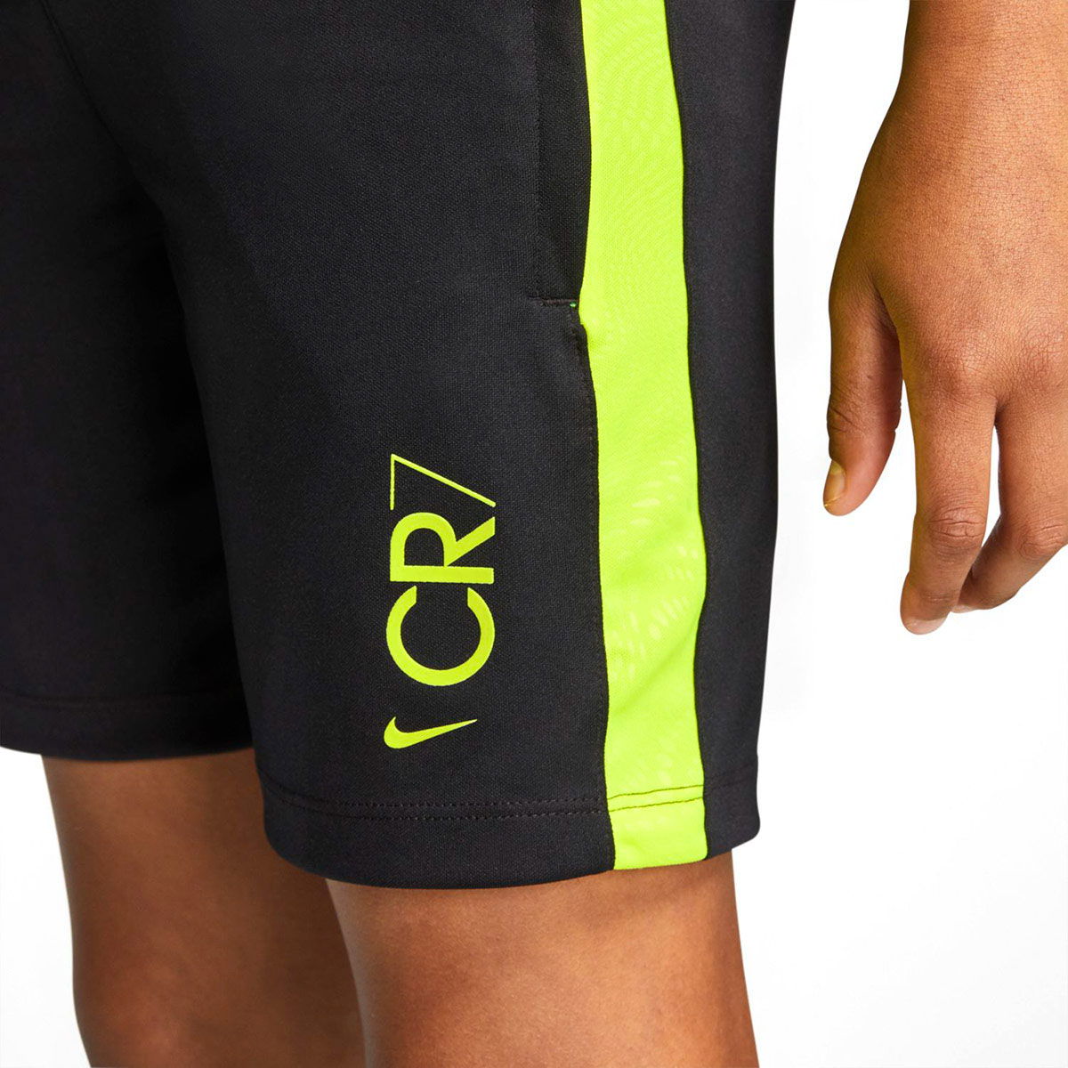 Dri-Fit Cr7 Çocuk Siyah Antrenman Şortu CD1181-010