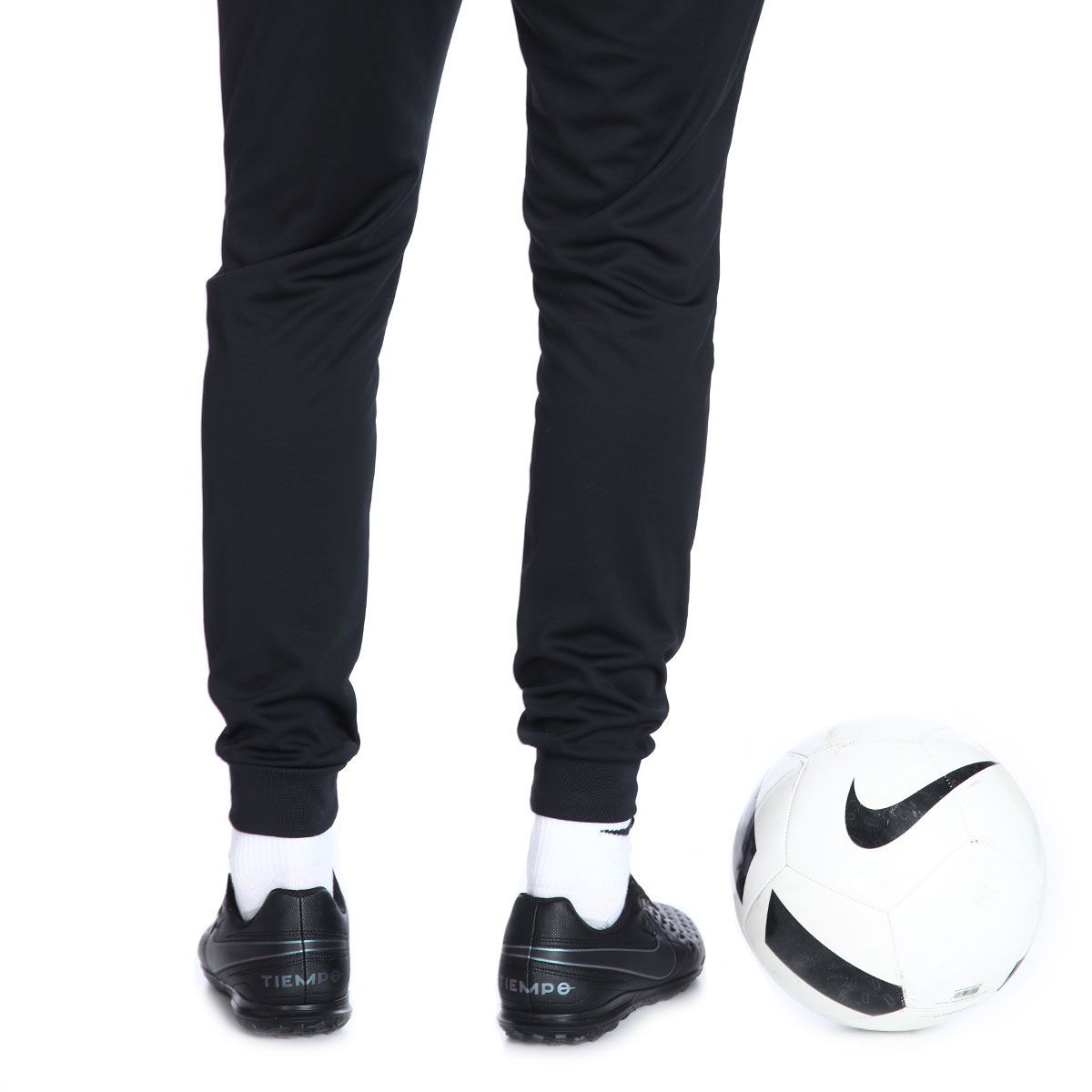 Tiempo Legend 8 Club Erkek Siyah Halı Saha Futbol Ayakkabısı AT6109-010