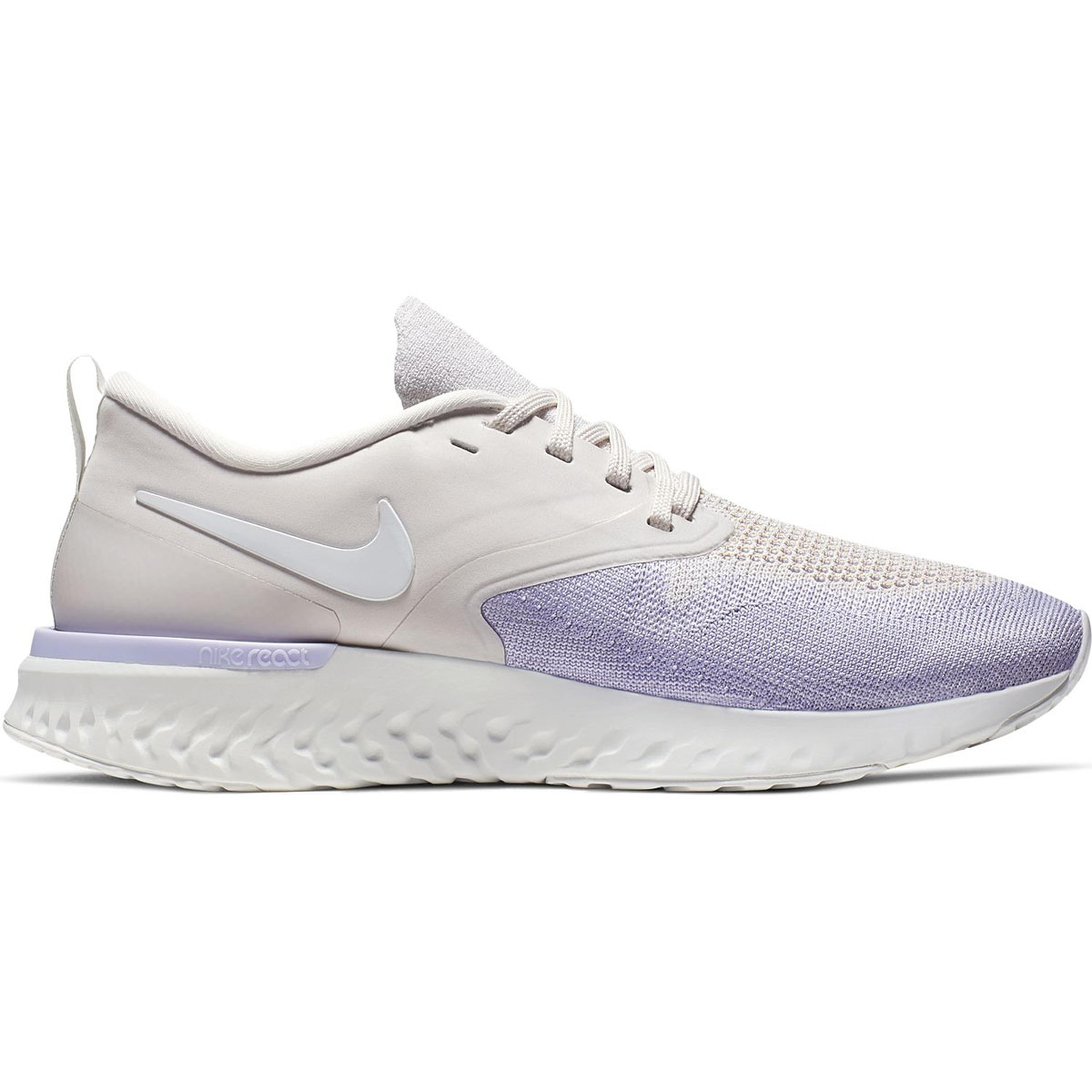 Odyssey React 2 Flyknit Kadın Beyaz Koşu Ayakkabısı AH1016-005