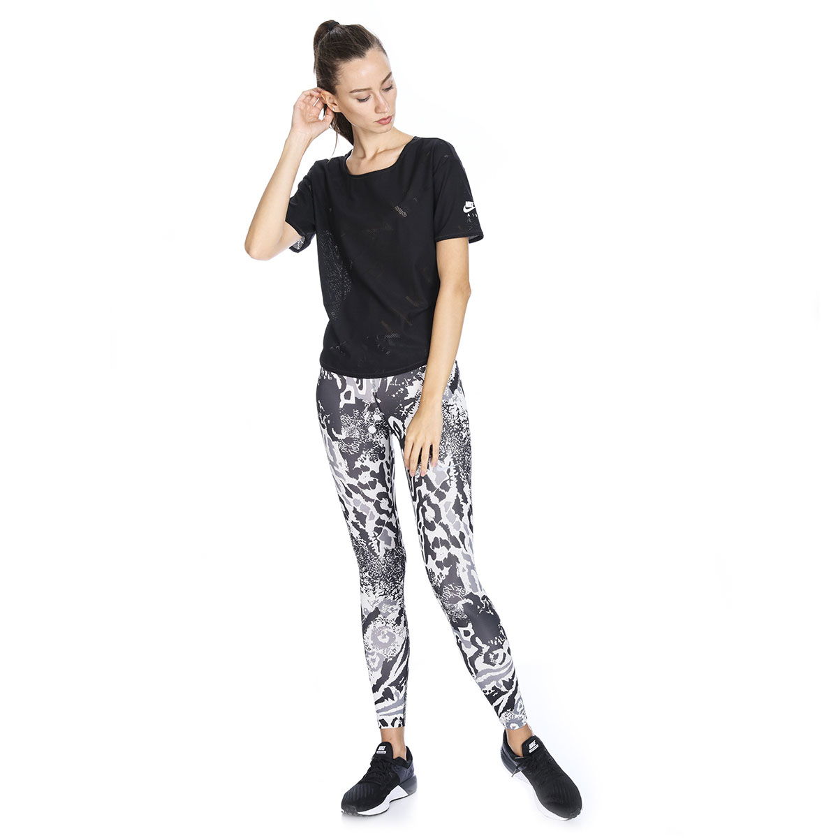 Top Air Kadın Siyah Koşu Tişört BV3356-010