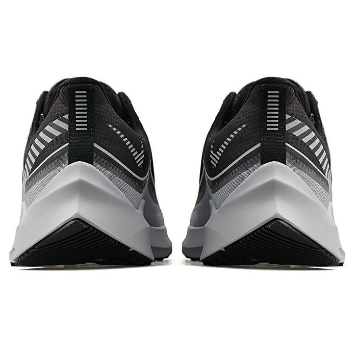 Zoom Winflo 6 Shield Kadın Siyah Maraton Koşu Ayakkabısı BQ3191-001 1154511