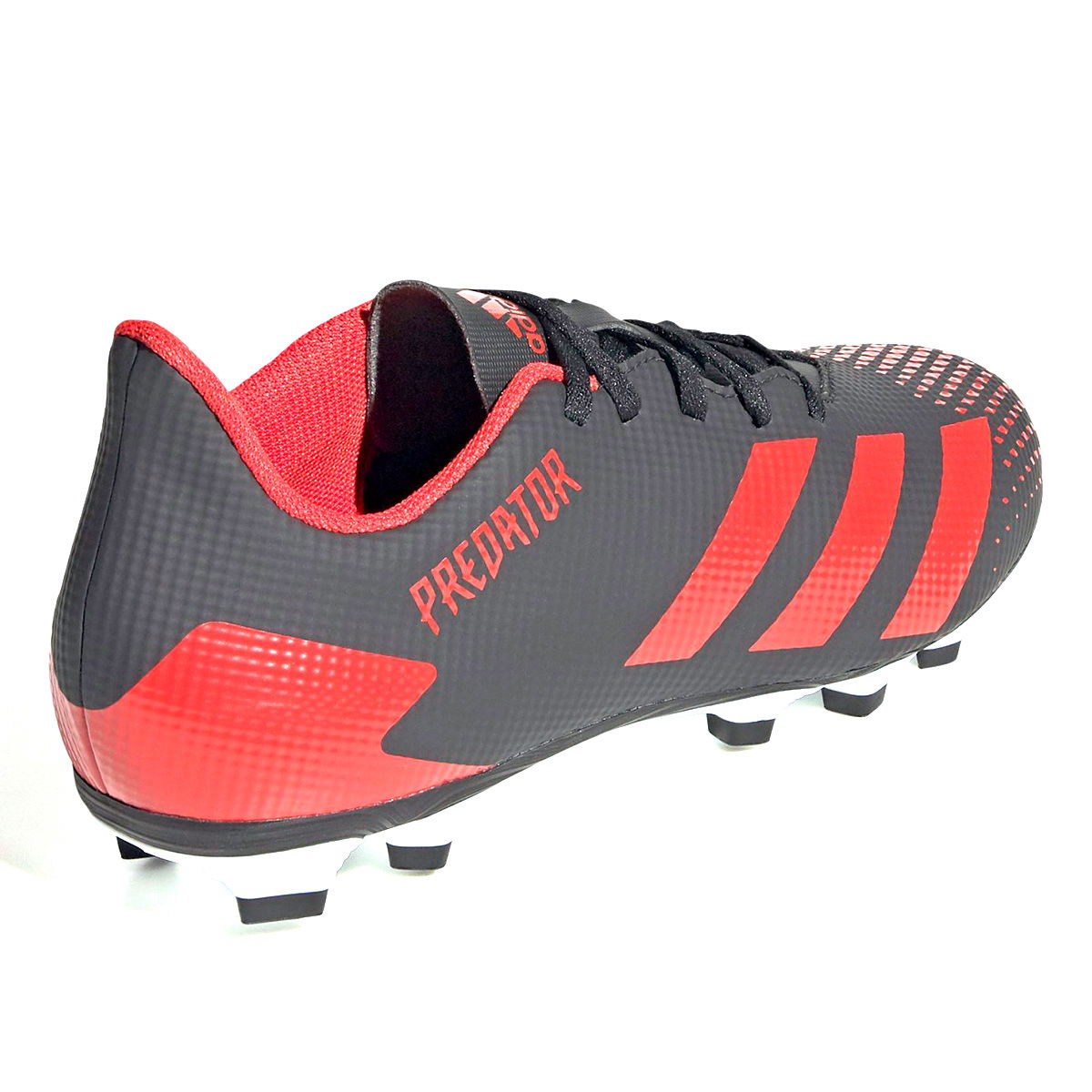 Predator 20.4 Erkek Siyah Krampon Futbol Ayakkabısı EE9566