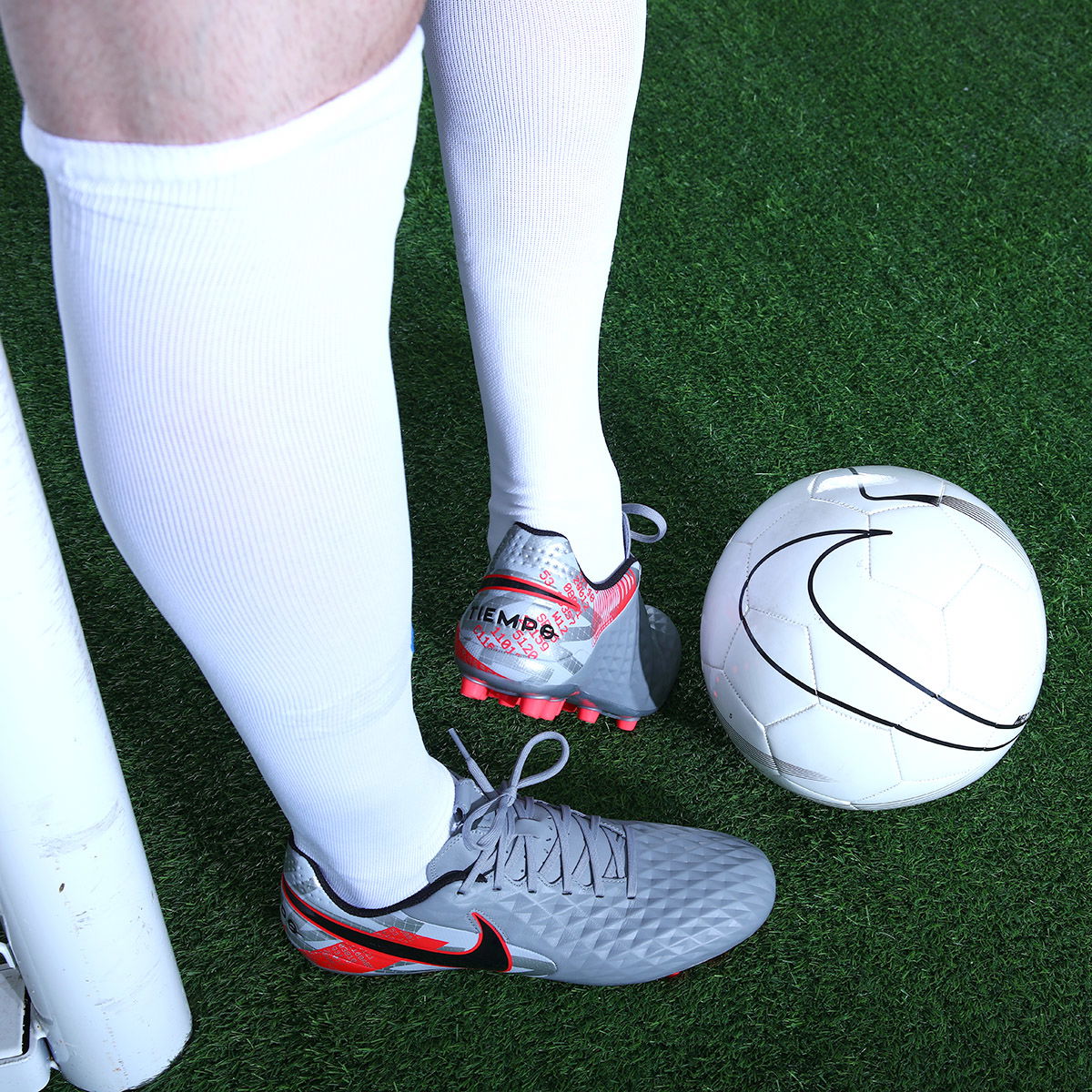 Tiempo Legend 8 Academy Ag Unisex Çok Renkli Futbol Krampon AT6012-906