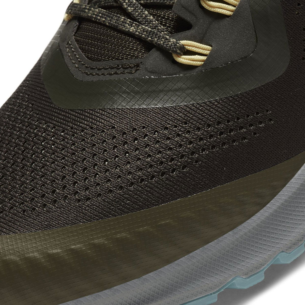 Air Zoom Pegasus 36 Trail Erkek Yeşil Koşu Ayakkabısı AR5677-303