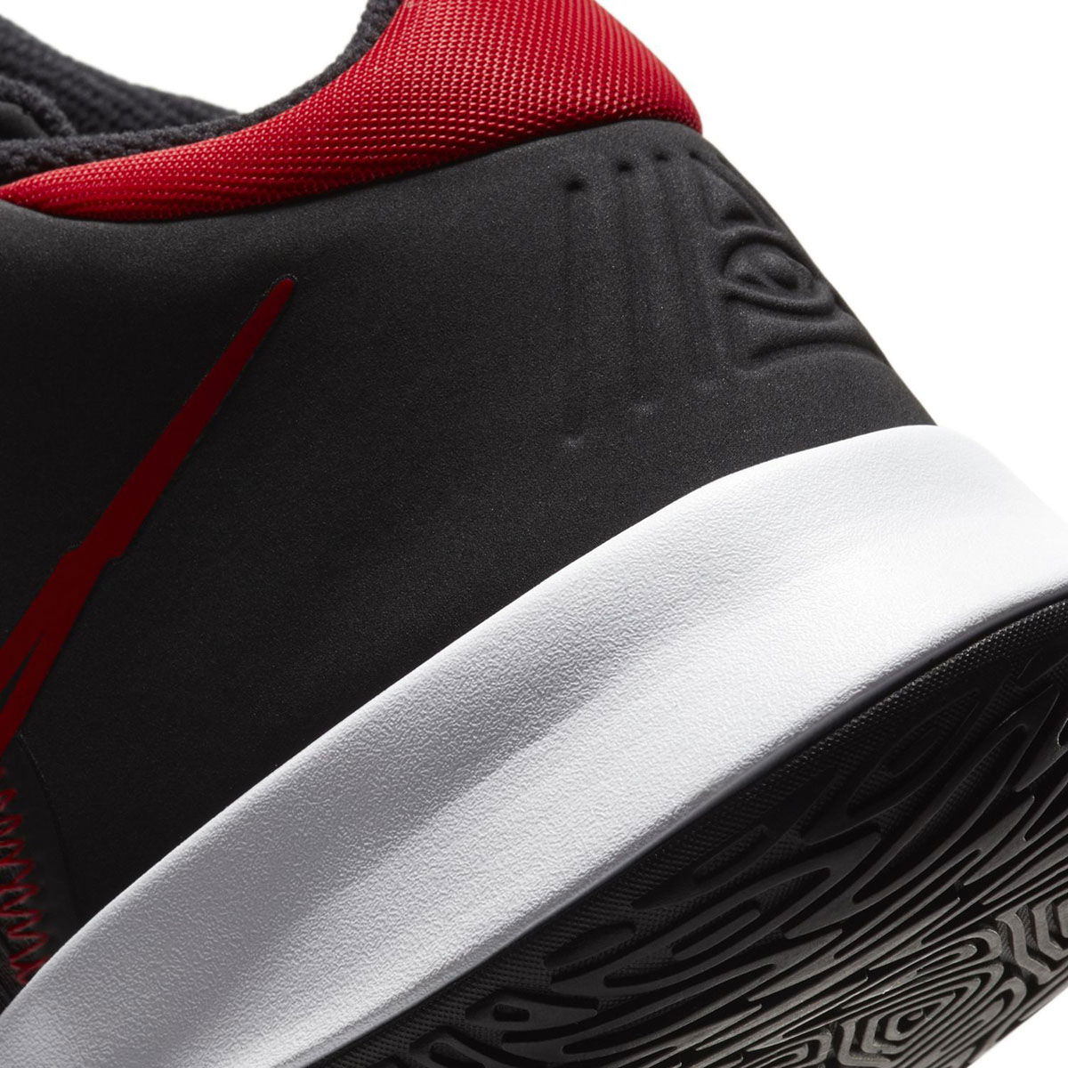 Kyrie Flytrap IV Unisex Siyah Basketbol Ayakkabısı CT1972-004