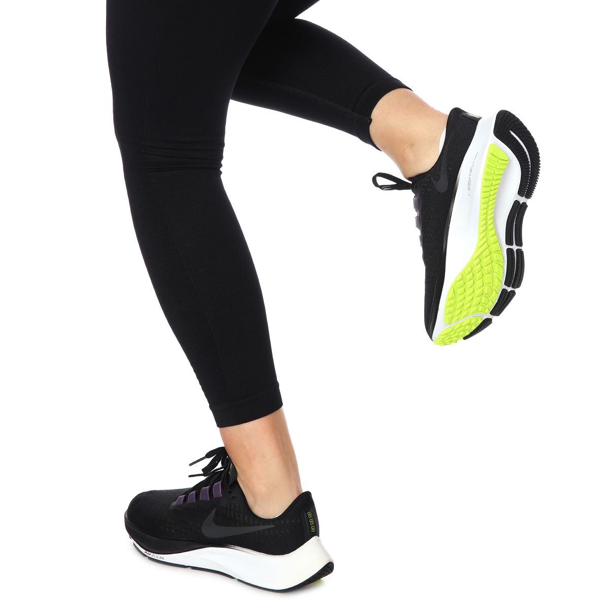 Air Zoom Pegasus 37 Kadın Siyah Koşu Ayakkabısı BQ9647-010
