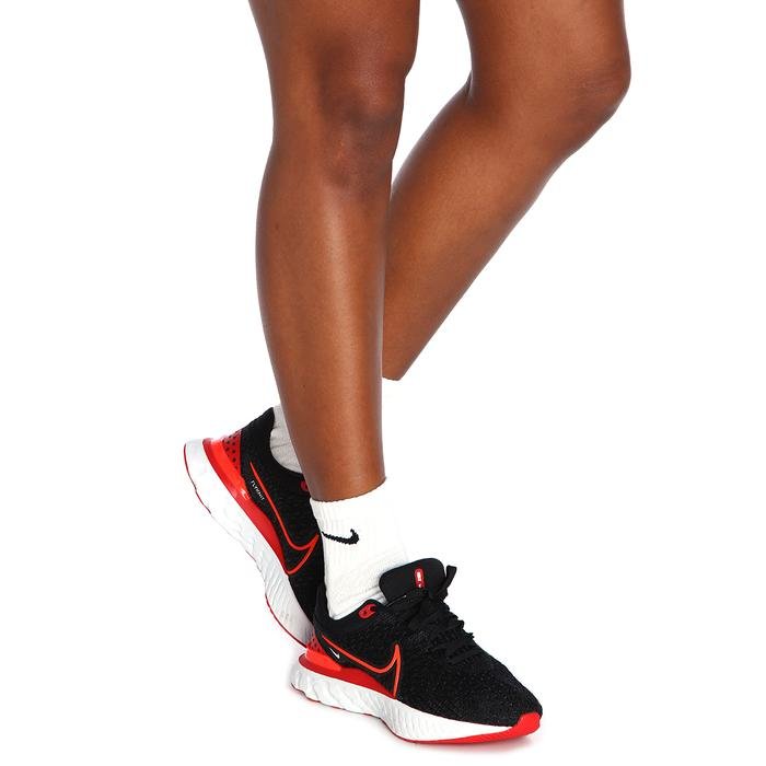 W React Infinity Run Fk 3 Kadın Siyah Koşu Ayakkabısı DD3024-008 1404293