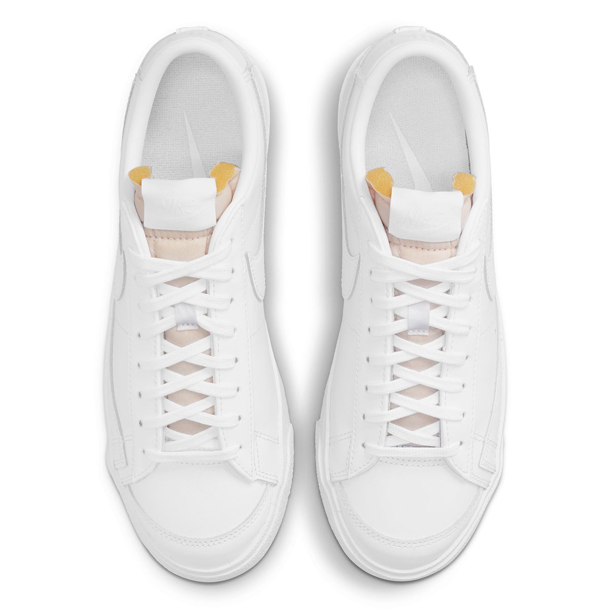 Blazer Lo'77 Kadın Beyaz Sneaker Ayakkabı DC4769-101