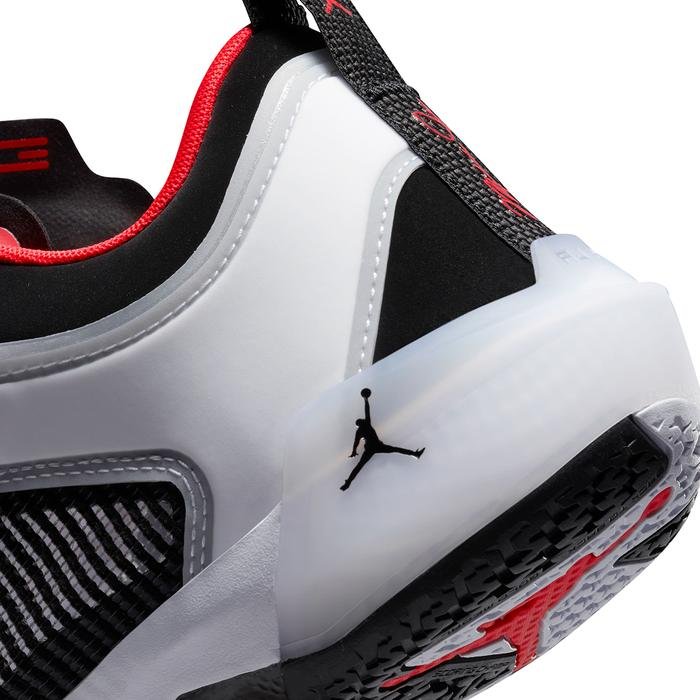 Jordan Air XXXVII Low Erkek Beyaz Basketbol Ayakkabısı DQ4122-100 1484372