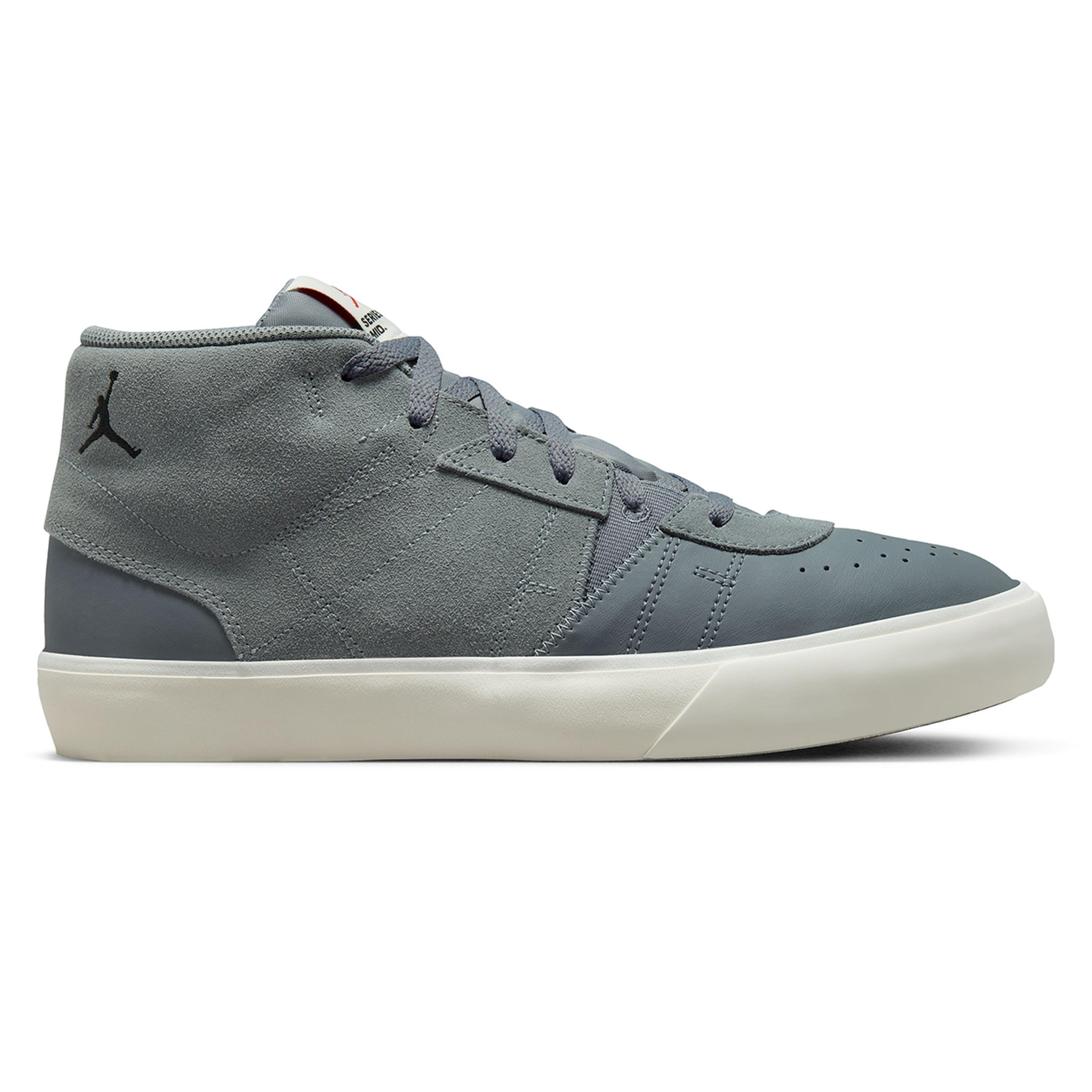 Jordan Series Mid Erkek Gri Basketbol Ayakkabısı DA8026-002