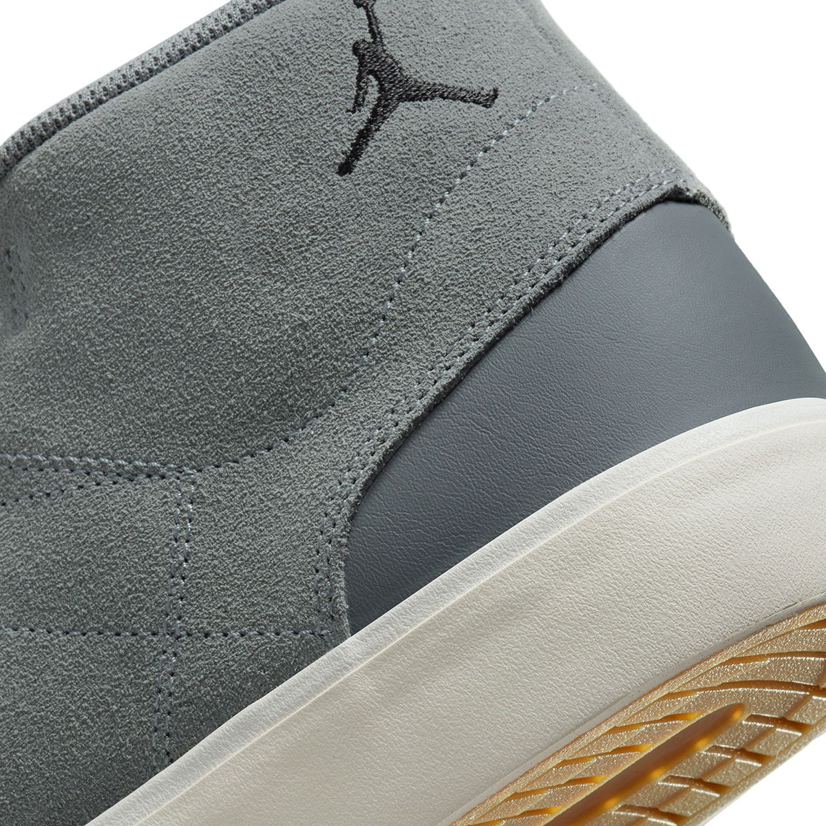 Jordan Series Mid Erkek Gri Basketbol Ayakkabısı DA8026-002