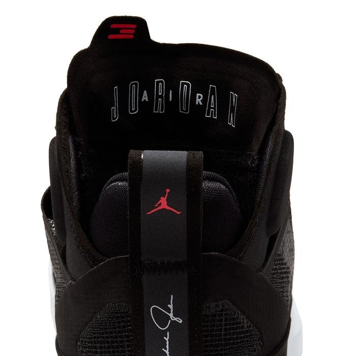 Air Jordan XXXVII Erkek Siyah Basketbol Ayakkabısı DD6958-091 1500674