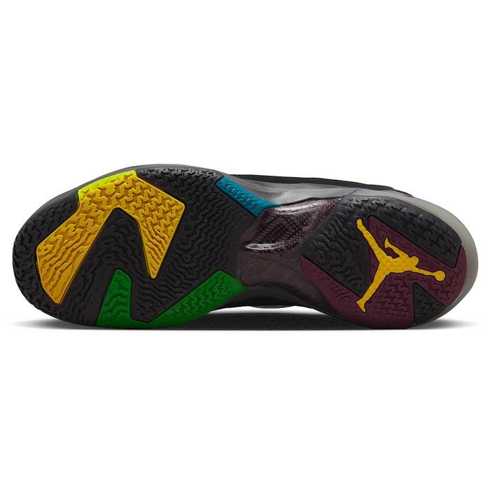 Air Jordan XXXVII Erkek Siyah Basketbol Ayakkabısı DD6958-001 1500657