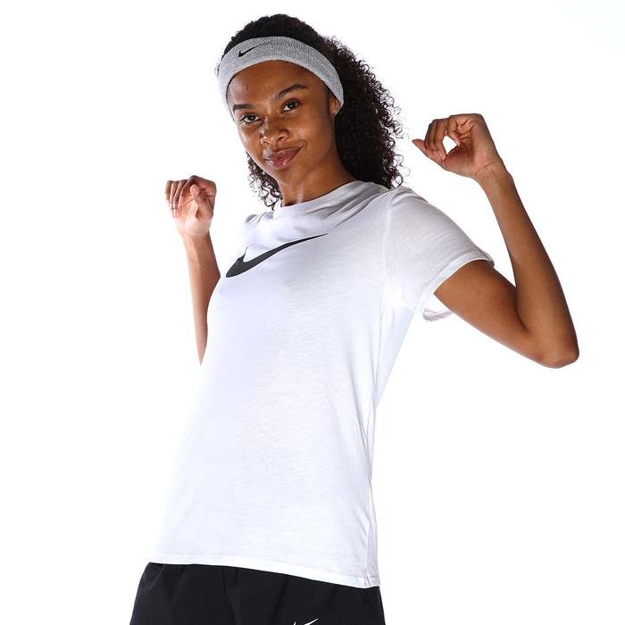 Dri-Fit Tee Swoosh Kadın Beyaz Antrenman T-Shirt FD2884-100 1455886