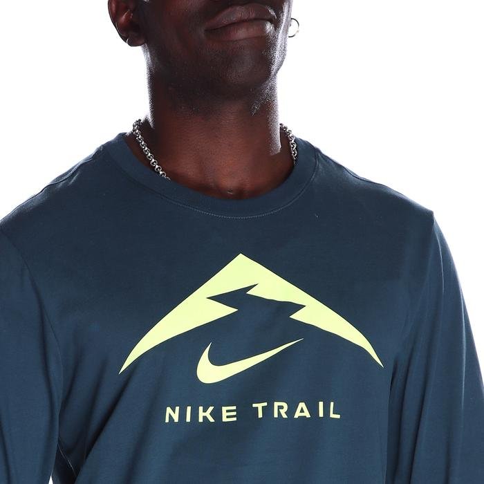 Dri-Fit Trail Erkek Yeşil Koşu T-Shirt FN0827-328 1524972