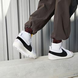 Blazer Mid '77 Jumbo Erkek Beyaz Sneaker Ayakkabı DD3111-100