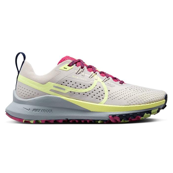 Nike W React Pegasus Trail 4 Kadın Bej Koşu Ayakkabısı DJ6159-002