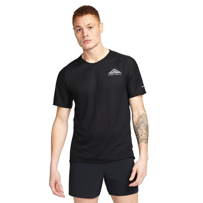 Nike Dri-Fit Solar Chase Erkek Siyah Koşu T-Shirt DV9305-010