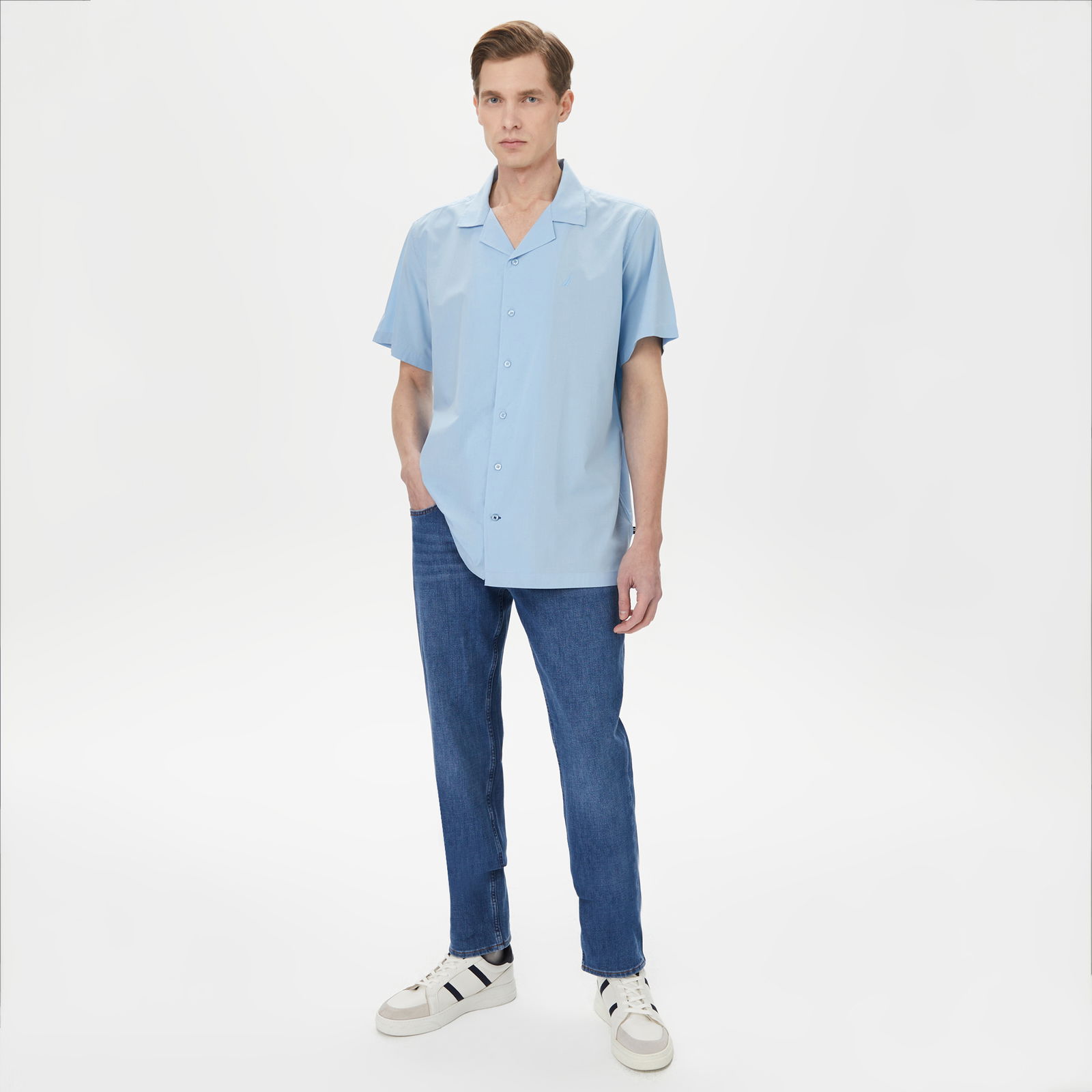 Nautica Erkek Mavi Classic Fit Kısa Kollu Gömlek