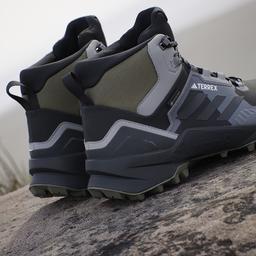 Terrex Swift R3 Mid Gore-tex Erkek Siyah Outdoor Bot ID0877