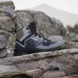 Terrex Swift R3 Mid Gore-tex Erkek Siyah Outdoor Bot ID0877