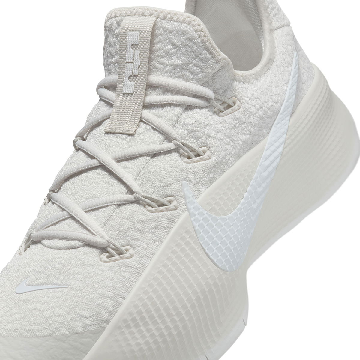 Lebron Tr 1 Erkek Beyaz Basketbol Ayakkabısı FJ6151-002