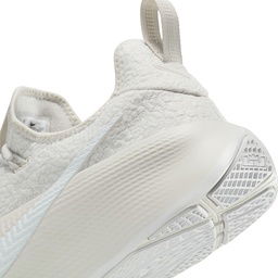 Lebron Tr 1 Erkek Beyaz Basketbol Ayakkabısı FJ6151-002