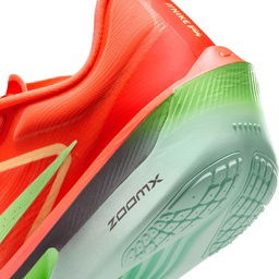 Zoom Fly 6 Erkek Kırmızı Koşu Ayakkabısı FN8454-601