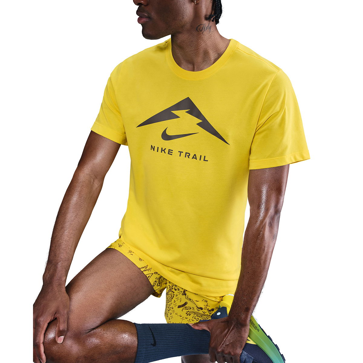 Dri-Fit Trail Erkek Sarı Koşu T-Shirt FQ3914-718