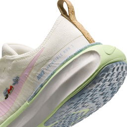 Zoomx Invincible Run Fk 3 Kadın Beyaz Koşu Ayakkabısı IB8883-161