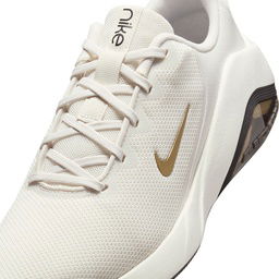 Air Zoom Bella 7 Kadın Bej Antrenman Ayakkabısı FZ1689-004