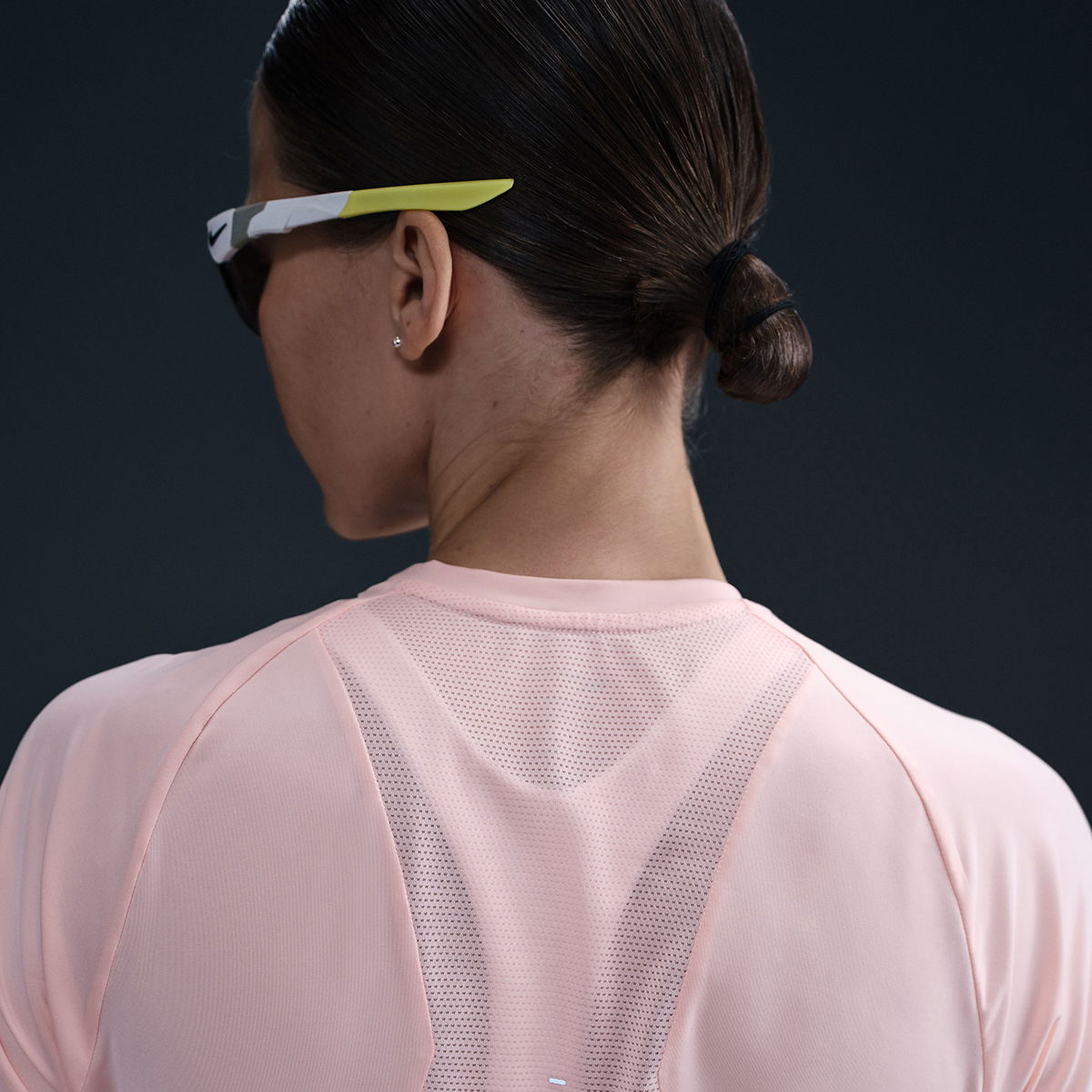 Swift Dri-Fit Kadın Kırmızı Koşu T-Shirt HM9698-607