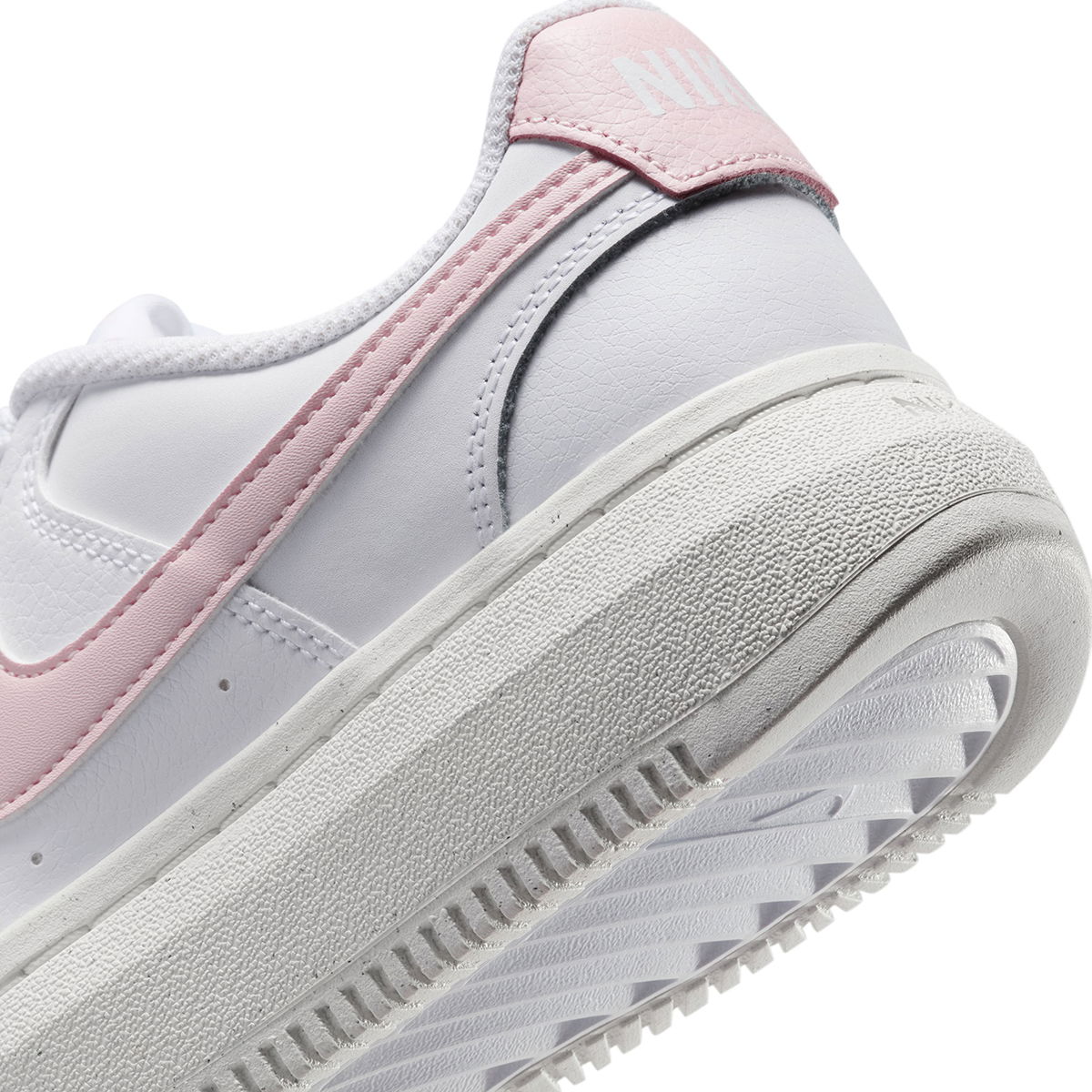 Court Vision Alta Kadın Beyaz Sneaker Ayakkabı DZ5394-105