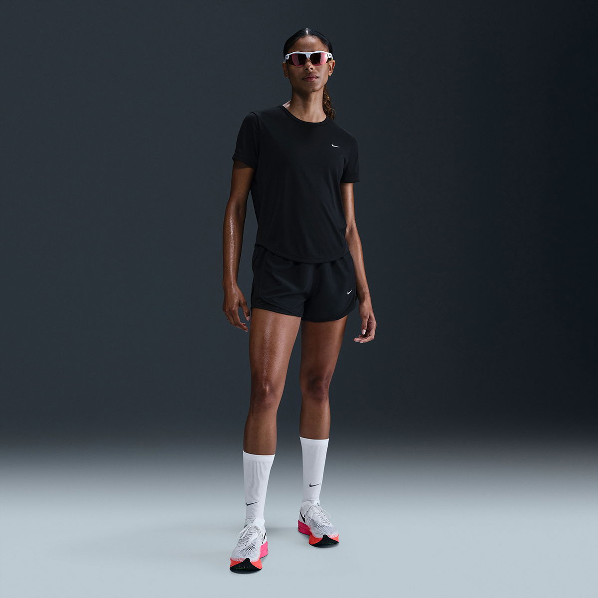 Tempo Dri-Fit Kadın Siyah Koşu T-Shirt HQ0648-010